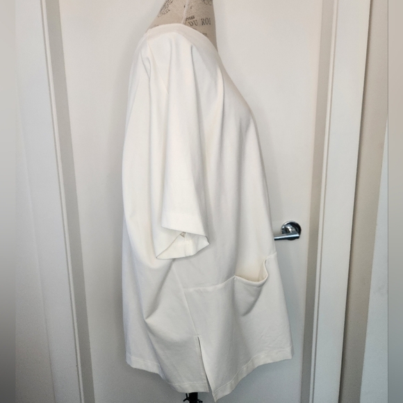 Toni T white dress top - Picture 3 of 11